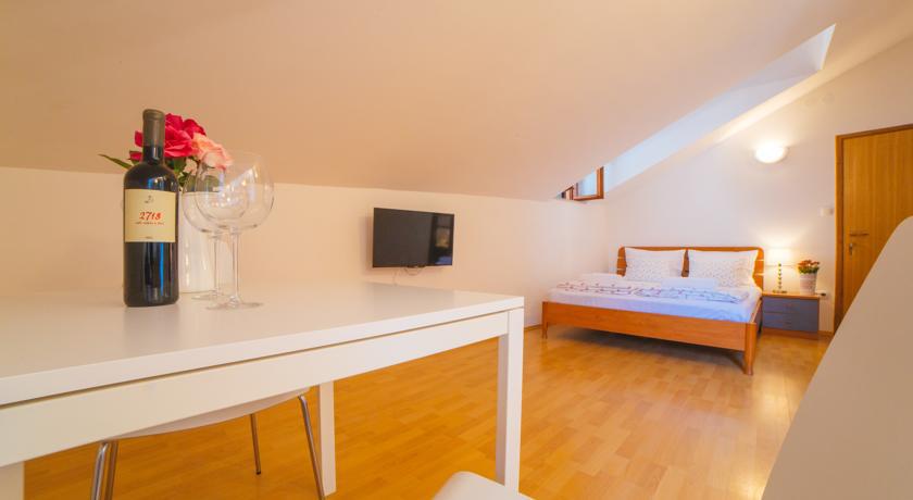 Inn By The River Omiš Habitación foto